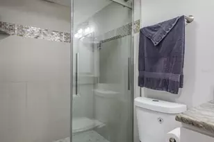 7300 Sun Island Dr S, South Pasadena, FL 33707 - Photo 17