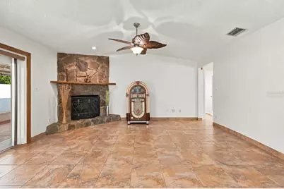 3445 35th St N, Saint Petersburg, FL 33713 - Photo 21