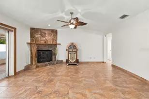 3445 35th St N, Saint Petersburg, FL 33713 - Photo 21