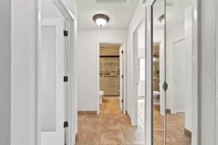 3445 35th St N, Saint Petersburg, FL 33713 - Photo 23