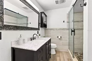 3445 35th St N, Saint Petersburg, FL 33713 - Photo 27