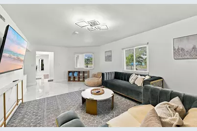 14019 W Parsley Drive, Madeira Beach, FL 33708 - Photo 3