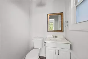 711 14th St, Palm Harbor, FL 34683 - Photo 19