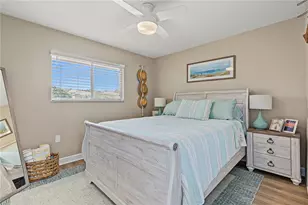 90 S Highland Ave, Tarpon Springs, FL 34689 - Photo 7