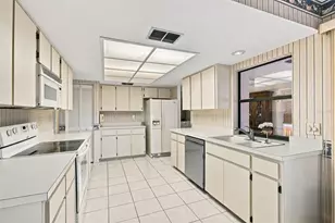 3554 Oak Lake Dr, Palm Harbor, FL 34684 - Photo 15