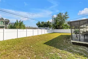 5201 62nd St N, Saint Petersburg, FL 33709 - Photo 45