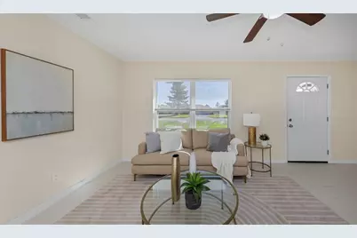 2193 66th Avenue S, Saint Petersburg, FL 33712 - Photo 3