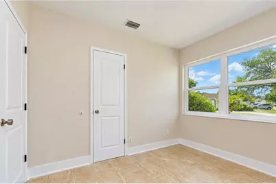 4117 Bay Street NE, Saint Petersburg, FL 33703 - Photo 17