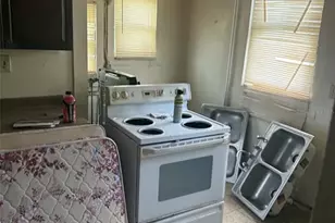 2313 Quincy St S, Saint Petersburg, FL 33711 - Photo 17