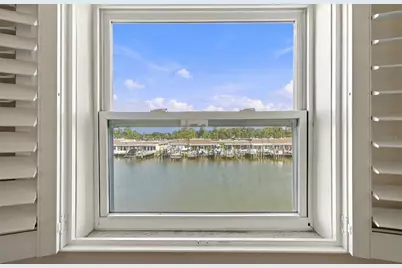 1 Boca Ciega Point Boulevard #206, Saint Petersburg, FL 33708 - Photo 19
