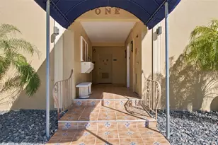 1 Boca Ciega Point Blvd, Saint Petersburg, FL 33708 - Photo 33