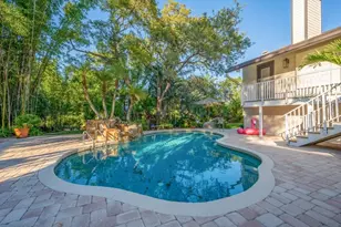1184 Weybridge Ln, Dunedin, FL 34698 - Photo 41