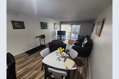 6308 Newtown Circle #B2, Tampa, FL 33615 - Photo 11