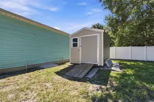 1119 63rd St S, Gulfport, FL 33707 - Photo 39