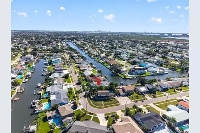 4643 Bay Crest Drive, Tampa, FL 33615 - Photo 45