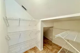 10334 Longwood Dr, Seminole, FL 33777 - Photo 37