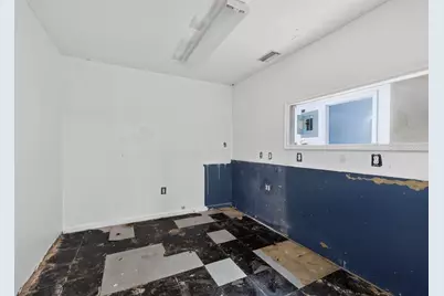 7406 Commerce Street, Riverview, FL 33578 - Photo 15