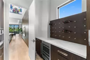 45 27th St S, Saint Petersburg, FL 33712 - Photo 11