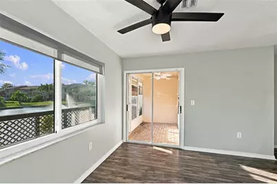 9049 Antigua Drive, Seminole, FL 33777 - Photo 17