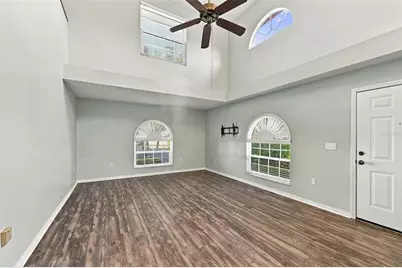 9049 Antigua Drive, Seminole, FL 33777 - Photo 11