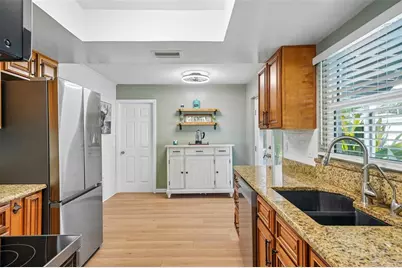 10132 44th Street N, Pinellas Park, FL 33782 - Photo 19