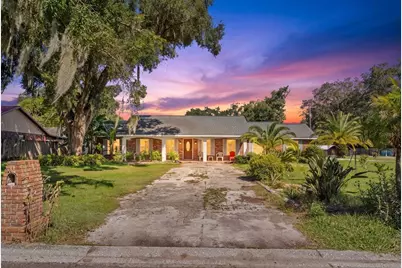 334 Hollowtree Drive, Seffner, FL 33584 - Photo 7