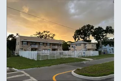 2025 7th Street S #3, Saint Petersburg, FL 33705 - Photo 1