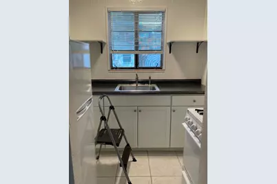 712 7th Street N, Saint Petersburg, FL 33701 - Photo 9