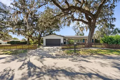 1595 Peaceful Lane N, Largo, FL 33756 - Photo 3