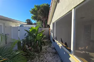 3529 Belle Vista Dr E, Saint Pete Beach, FL 33706 - Photo 7