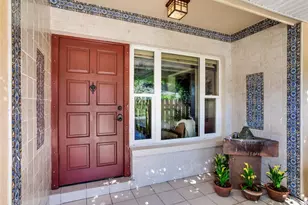 1734 Eagles Nest Dr, Belleair, FL 33756 - Photo 9