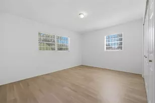 3010 Emerson Ave S, Saint Petersburg, FL 33712 - Photo 29