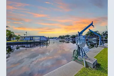 18 Yawl, Palm Harbor, FL 34683 - Photo 3