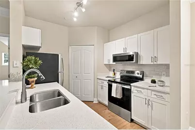 4207 S Dale Mabry Highway #2113, Tampa, FL 33611 - Photo 17