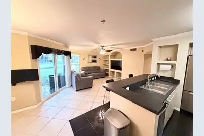 8516 Island Breeze Lane #106, Temple Terrace, FL 33637 - Photo 3