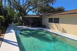 1117 Webb Dr, Clearwater, FL 33755 - Photo 13