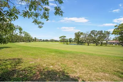 9093 Players, Weeki Wachee, FL 34613 - Photo 5