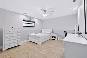 5870 51st St S, Saint Petersburg, FL 33715 - Photo 29