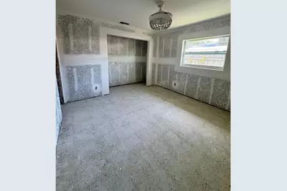 4990 Venetian Boulevard NE, Saint Petersburg, FL 33703 - Photo 19