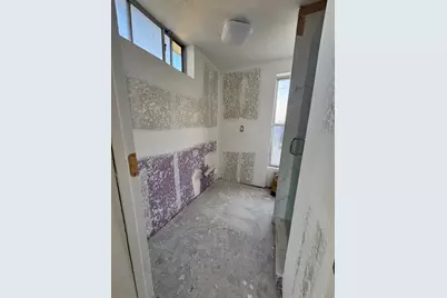 4990 Venetian Boulevard NE, Saint Petersburg, FL 33703 - Photo 7