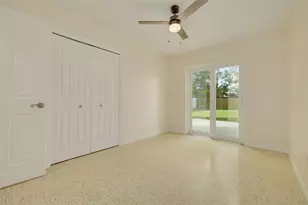 2020 Valley Dr, Dunedin, FL 34698 - Photo 25