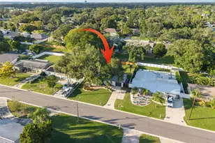 2020 Valley Dr, Dunedin, FL 34698 - Photo 3