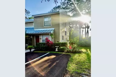13020 Lorna Place, Tampa, FL 33618 - Photo 3