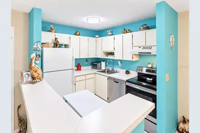 6016 Laketree Lane #C, Temple Terrace, FL 33617 - Photo 9