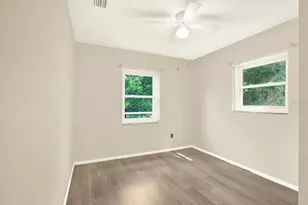 1602 E Annona Ave, Tampa, FL 33612 - Photo 13