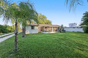 5512 Pine St, Seffner, FL 33584 - Photo 11