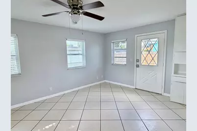 4320 Yardley Avenue N, Saint Petersburg, FL 33713 - Photo 3