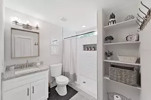 1215 E Curtis St, Tampa, FL 33603 - Photo 27