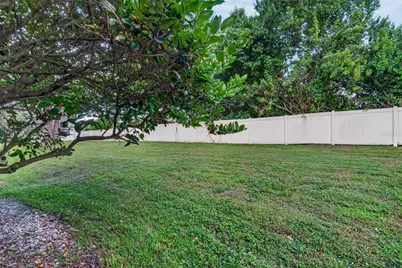 4109 Key Thatch Drive, Tampa, FL 33610 - Photo 47