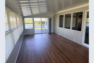 182 N Saint Thomas Circle, Apollo Beach, FL 33572 - Photo 25